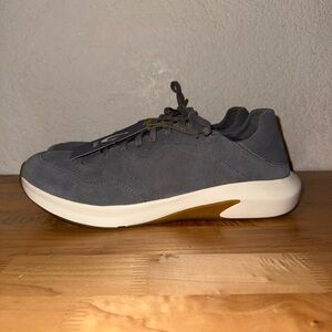OluKai Koheo Men’s Convertible Charcoal Gray Suede Leather Sneakers Size 12 NEW